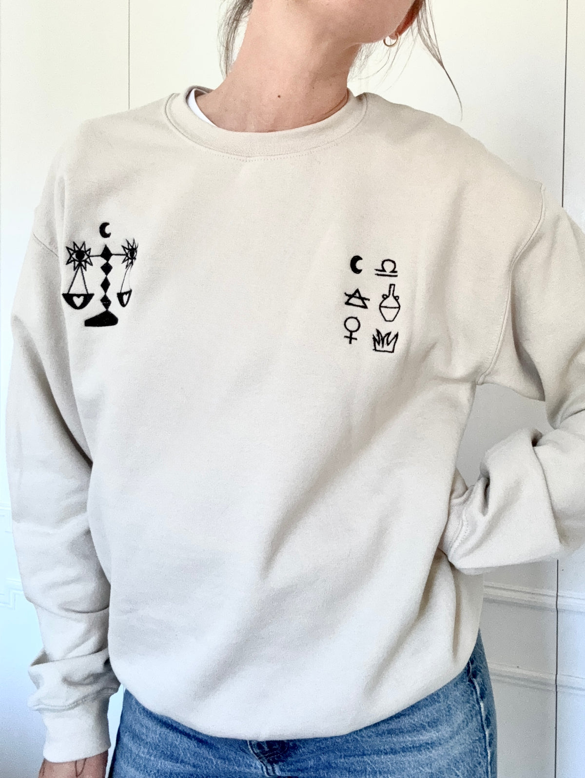 Libra Embroidered Sweatshirt