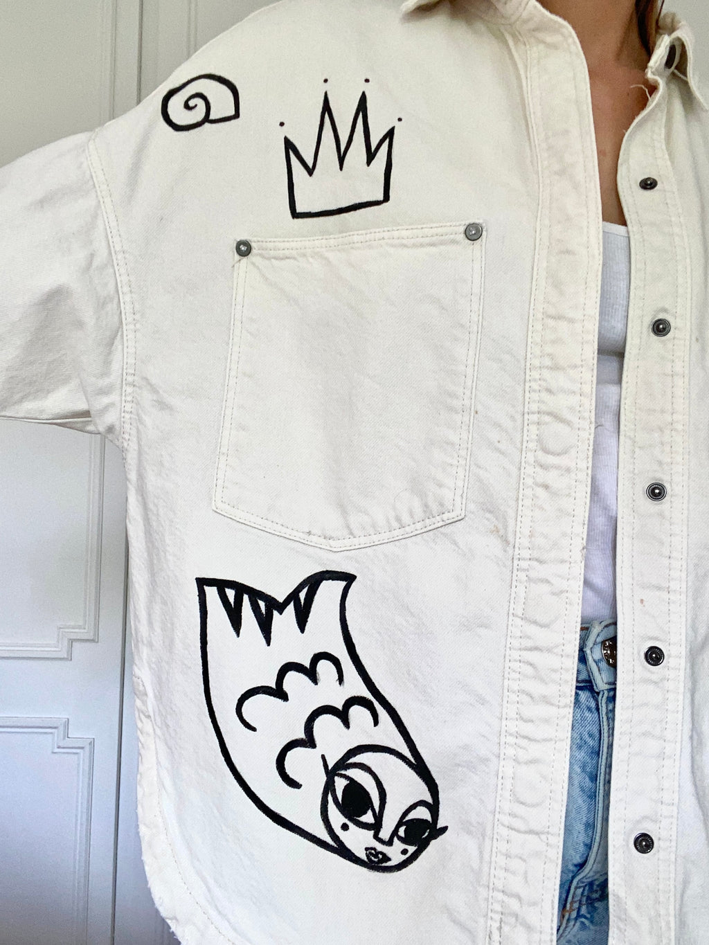 Hand painted *Vase & scorpion* jacket