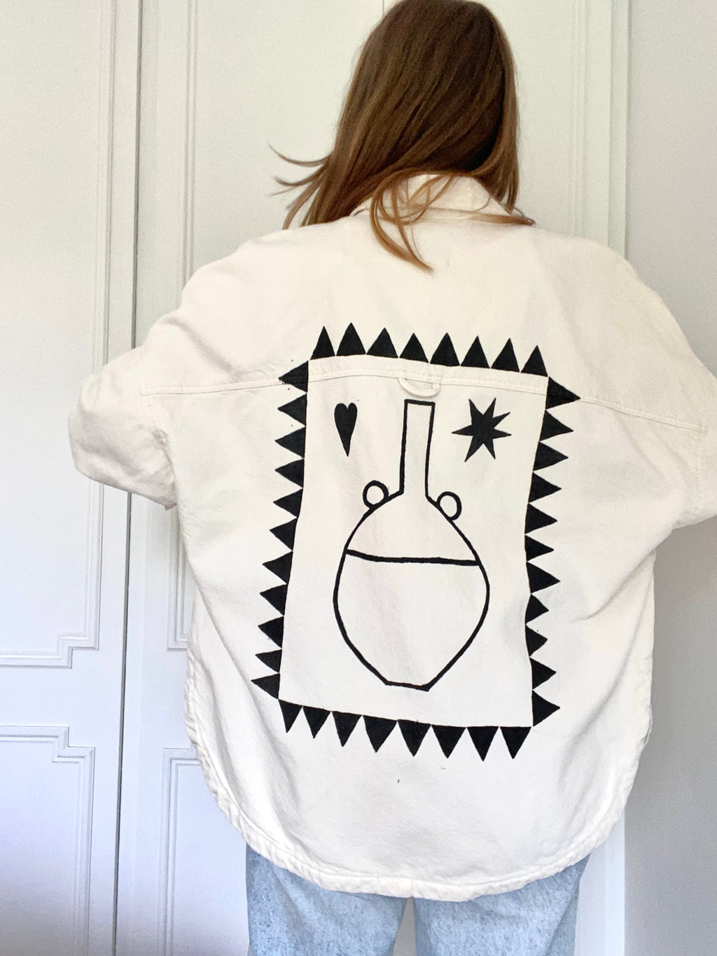 Hand painted *Vase & scorpion* jacket
